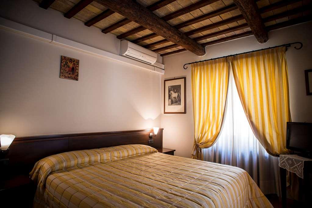 Hotel San Claudio Corridonia Chambre photo